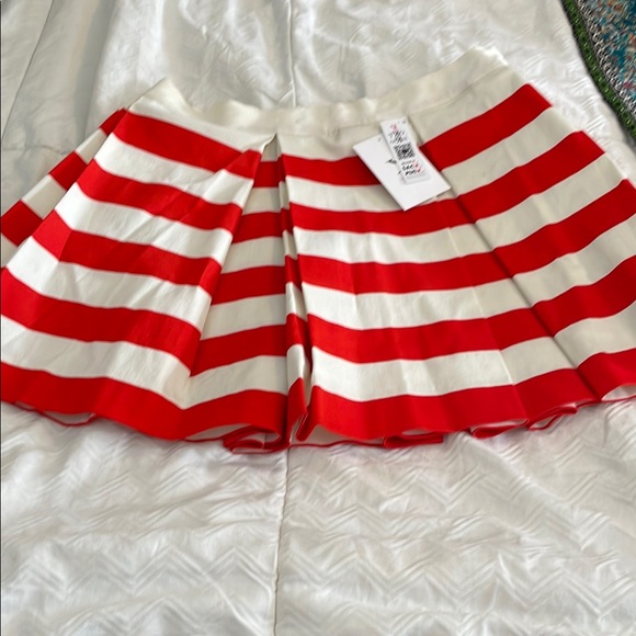 Robert Rodriguez Cream Skirt - Picture 1 of 5